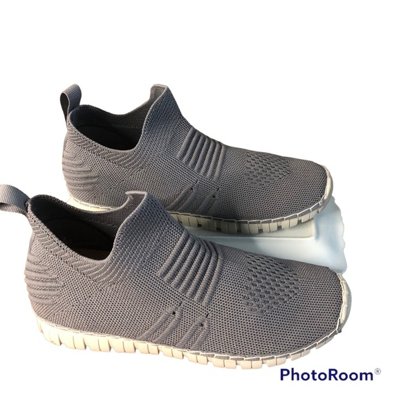 Yellow Box Julisa Gray Slip On Sneakers Size 6. NWT - Picture 8 of 9